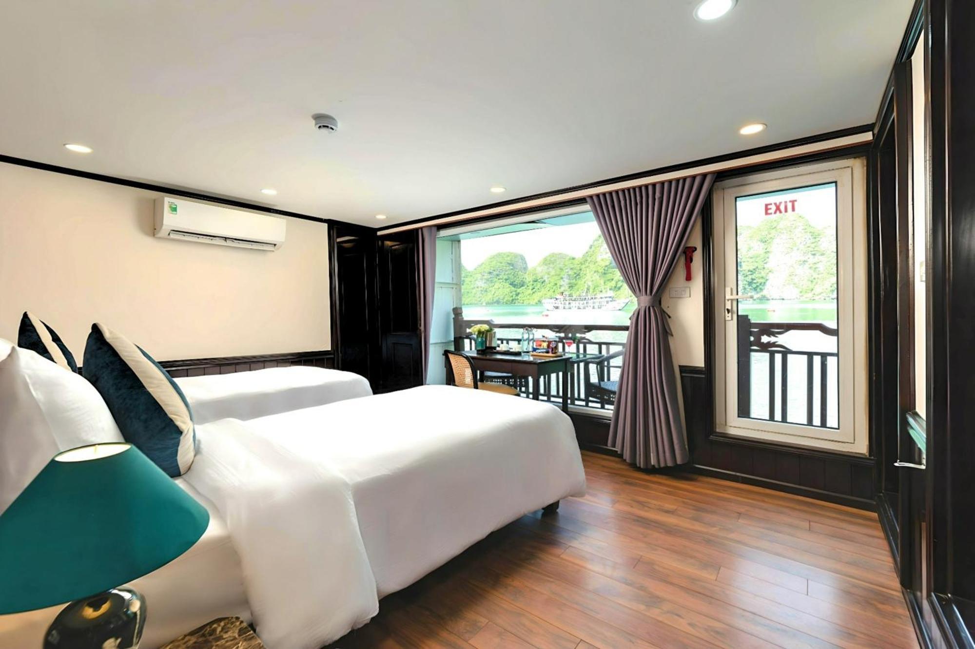 Amanda Halong Cruise 5*